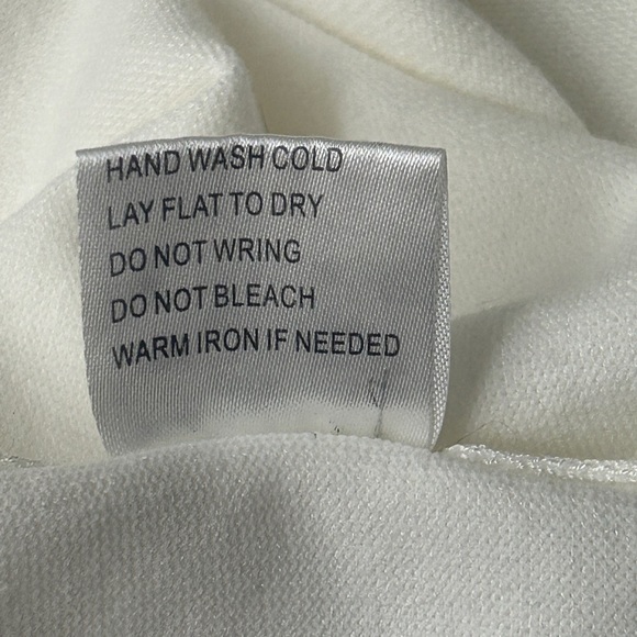 Belldini Top Off White / White Lace Long Sleeve Women's XL New - Picture 14 of 16